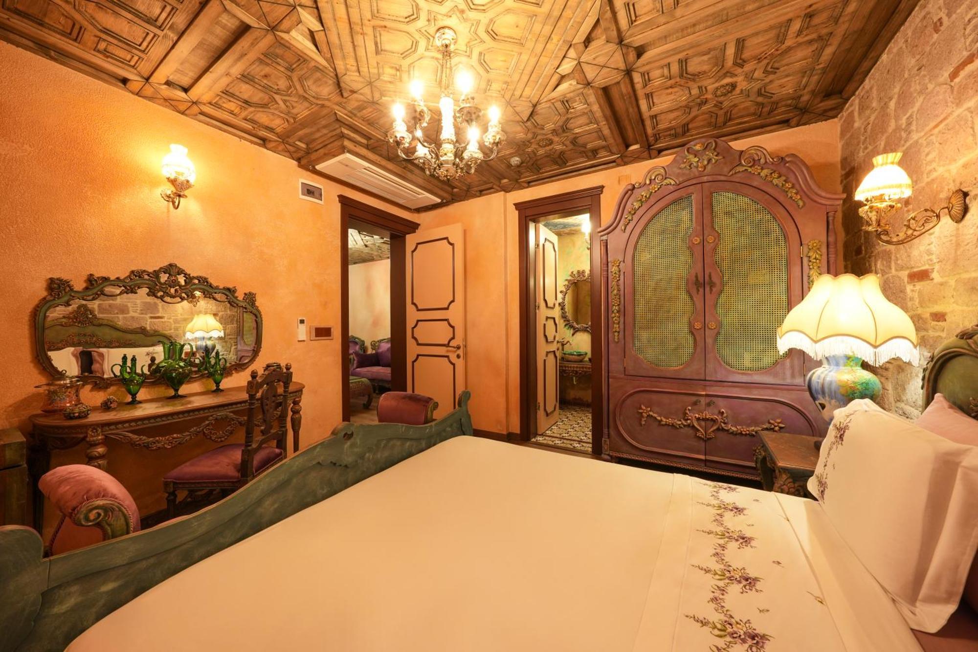 Hotel Naz Su Cunda Esterno foto