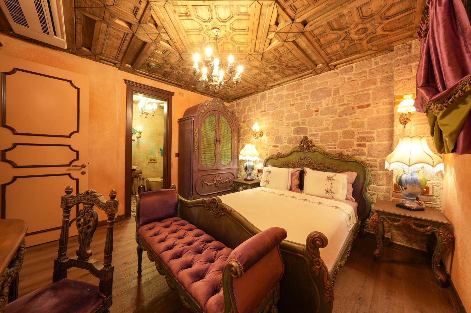 Hotel Naz Su Cunda Esterno foto