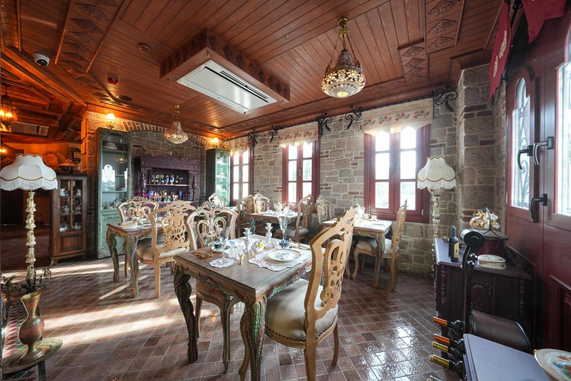 Hotel Naz Su Cunda Esterno foto