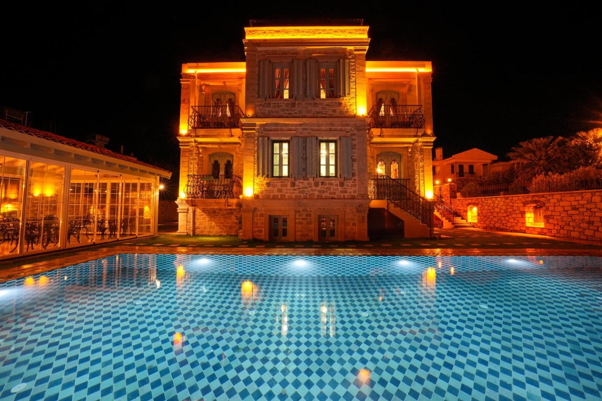 Hotel Naz Su Cunda Esterno foto
