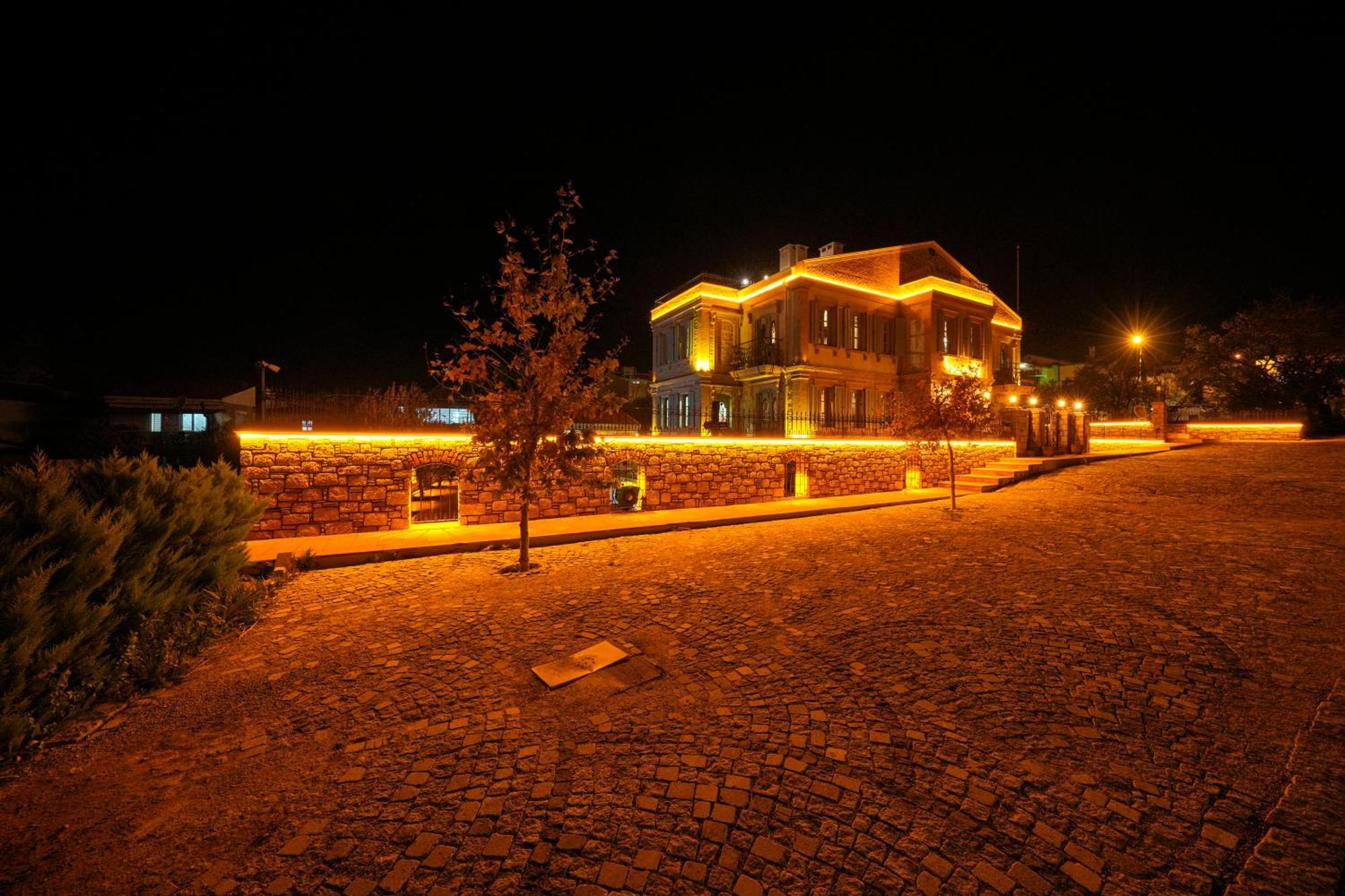 Hotel Naz Su Cunda Esterno foto